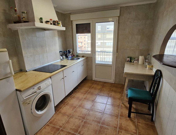 Apartment for sale in , Medina de Pomar thumbnail 2
