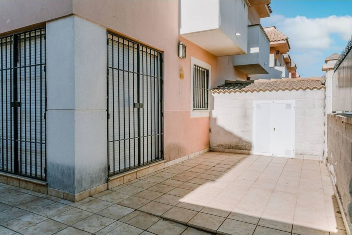 Venta de chalet adosado en , Corrales photo 4