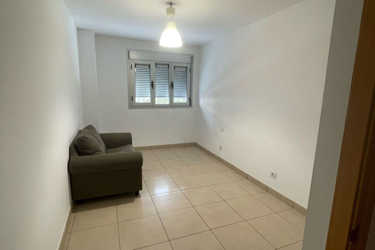 Sale of apartment in Calle Actriz Patricia Medina, 45, Las Palmas de Gran Canaria
 photo 2