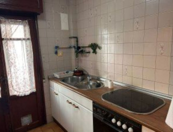 Продажа квартиры в  Calle de la Duquesa de Villahermosa, Zaragoza photo 3