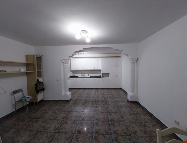 Продажа квартиры в Cura Gordillo, 34, Telde thumbnail 2