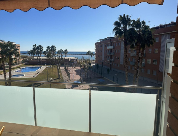 Piso en venta en  Calle de Rafael Casanova, 6, Cubelles photo 1