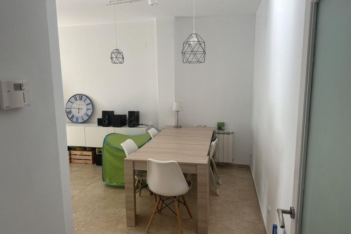 Venta de piso en Calle de Rafael Casanova, 6, Cubelles
photo 3