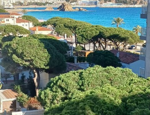 Piso en venta en  Paseo s abanell, Blanes photo 2