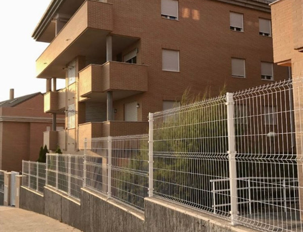 Duplex en venta en Avenida de la Legua, 62, Distrito Buenavista-Valparaíso-La Legua thumbnail 1
