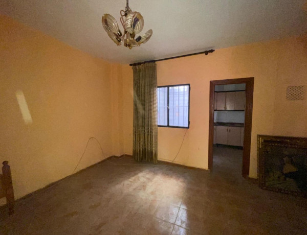 Chalet adosado en venta en  Motril pueblo , Motril photo 4