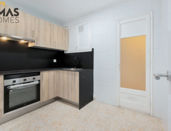 Apartment for sale in  Carretera de Sant Cugat, Rubí photo 4