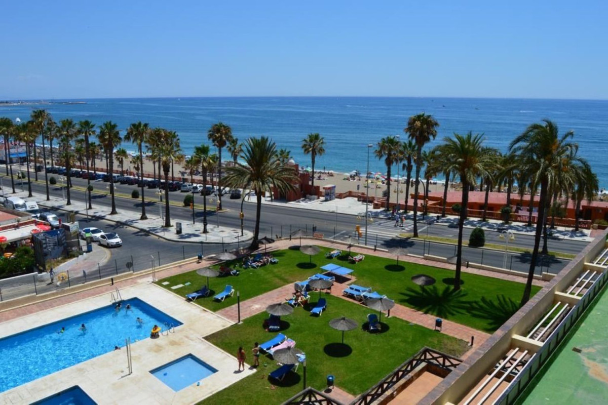 Sale of apartment in Calle Torrealmadena 1 s/n, Benalmádena
photo 2