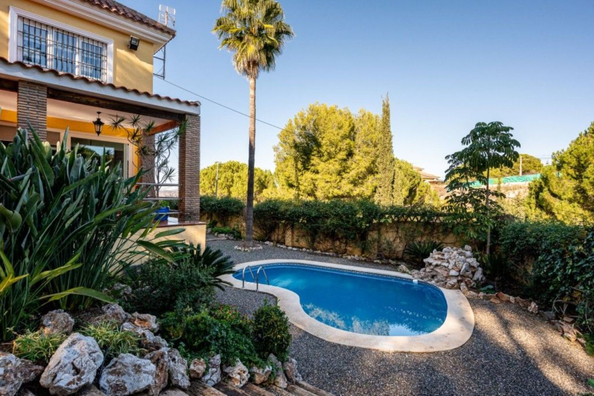 Venta de chalet independiente en Pinos de Alhaurín, Alhaurín de la Torre
photo 4
