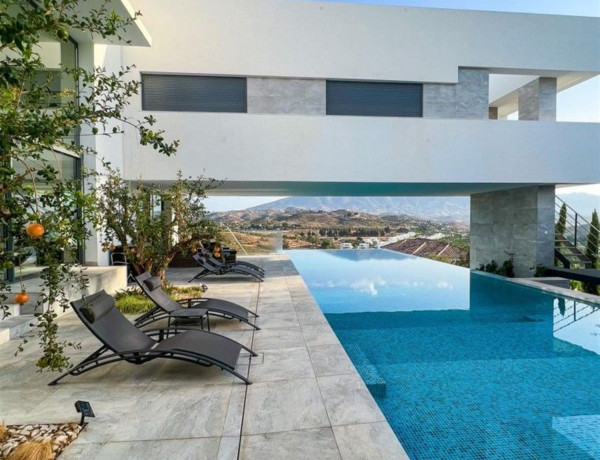 Chalet independiente en venta en  Urb. La Cala Golf, Mijas photo 4
