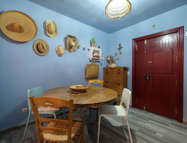 Semi-detached house for sale in Urb. Estepona Centro , Estepona thumbnail 2