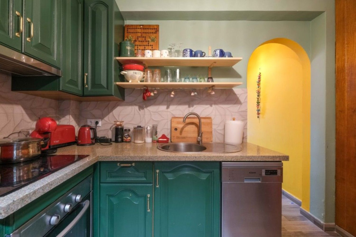 Sale of townhouse in  Urb. Estepona Centro , Estepona photo 4