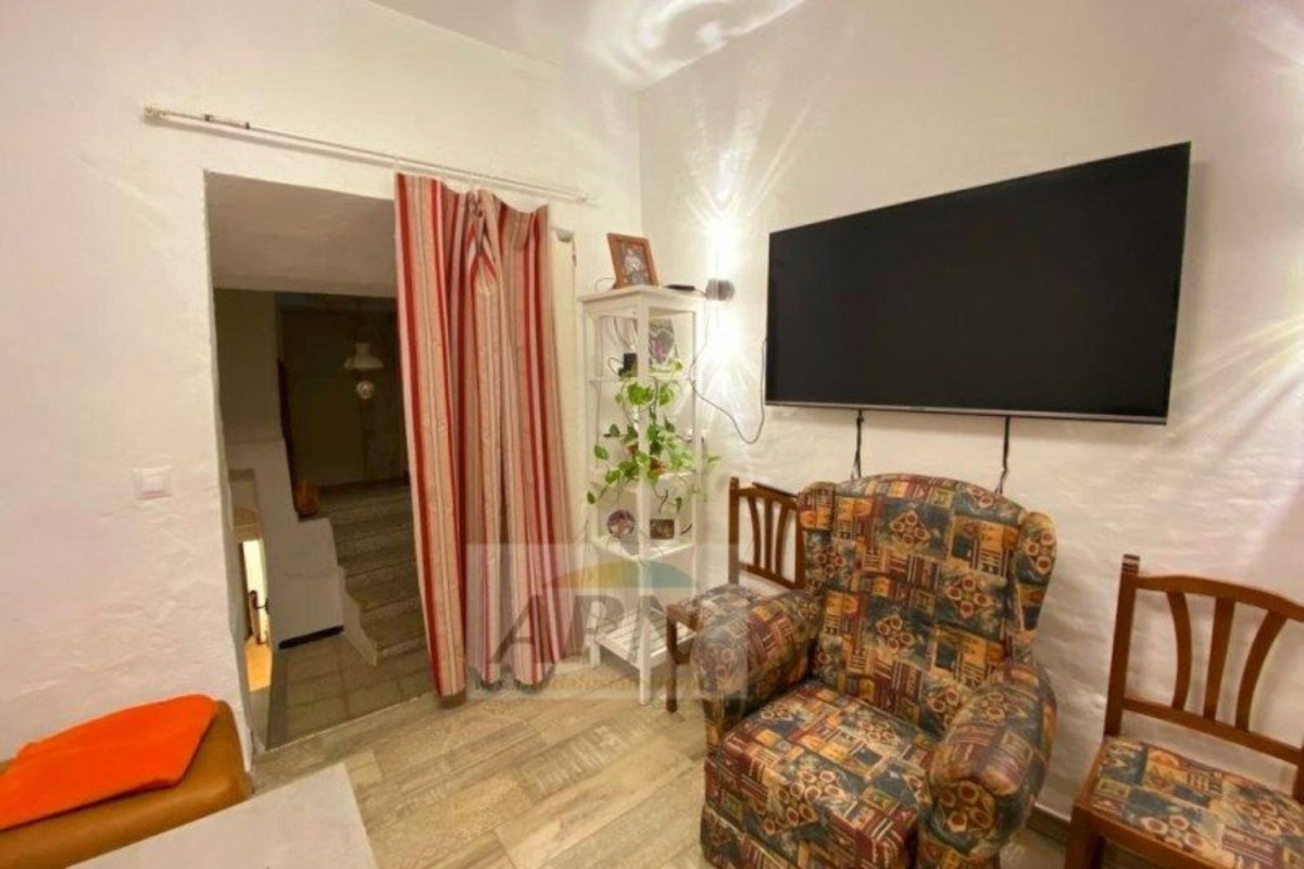 Продажа отдельного шале в , Алора photo 1