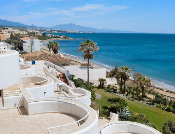 Duplex for sale in Carretera Nacional N-340, Estepona photo 1