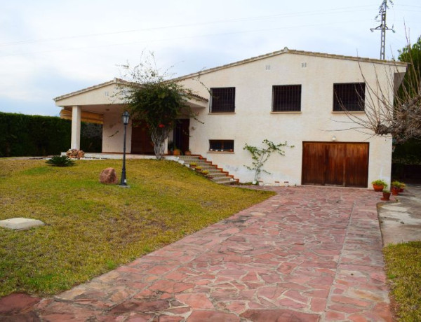 Chalet independiente en venta en Heliópolis - Eurosol , Benicasim/Benicàssim photo 1