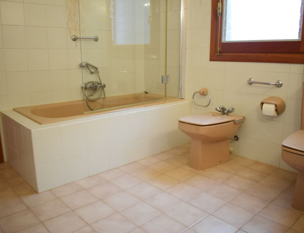 Chalet independiente en venta en  Heliópolis - Eurosol , Benicasim/Benicàssim photo 4