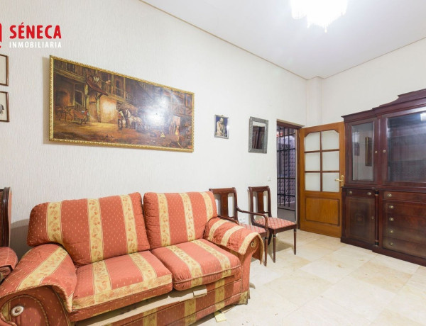 Piso en venta en  Centro - Casco Histórico , Distrito Centro - Casco Histórico photo 1
