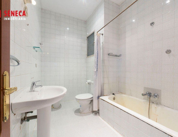Piso en venta en  Centro - Casco Histórico , Distrito Centro - Casco Histórico photo 4