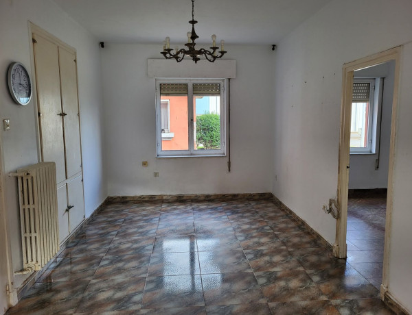 First floor for sale in  Salinas , Castrillon photo 3