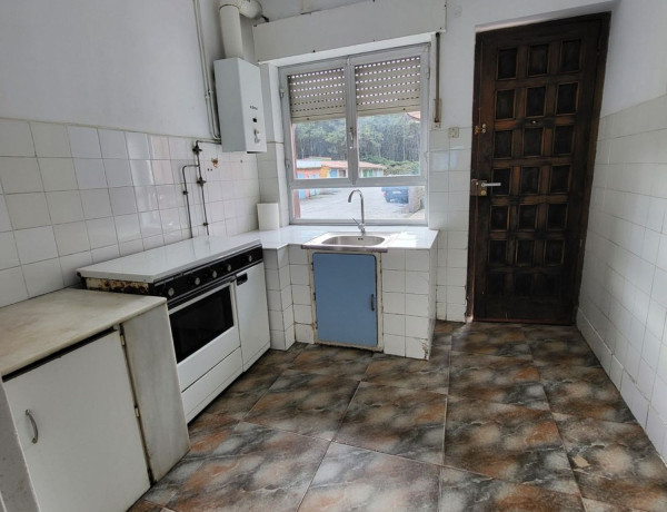 First floor for sale in  Salinas , Castrillon photo 4