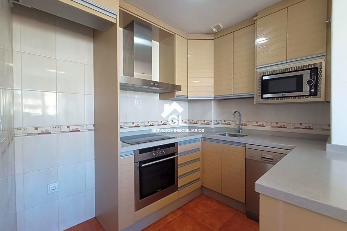 Sale of apartment in Calle Profeta Elías, Albacete
 photo 3