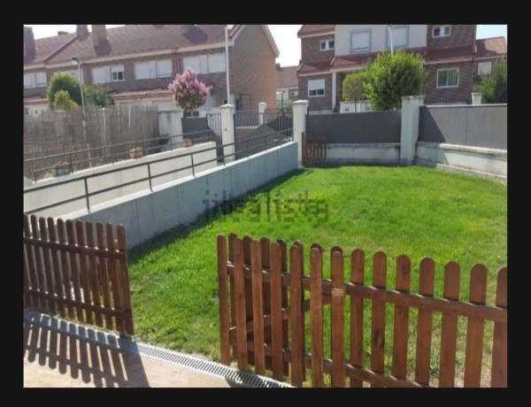 Semi-detached house for sale in , Boecillo thumbnail 1