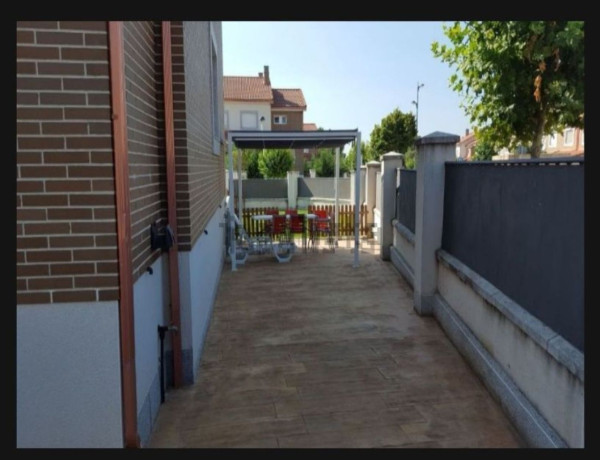 Semi-detached house for sale in , Boecillo thumbnail 2