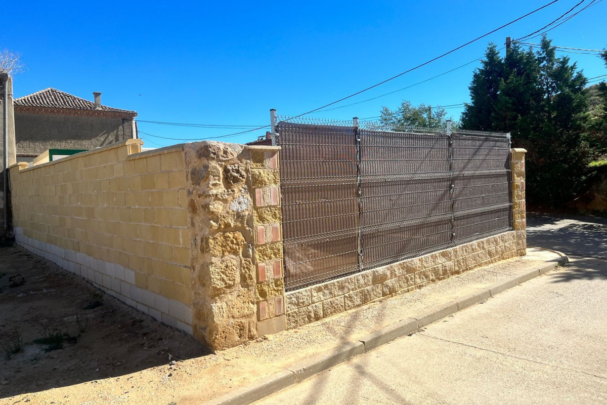 Land for sale in Belmonte de Campos, Palencia photo 2