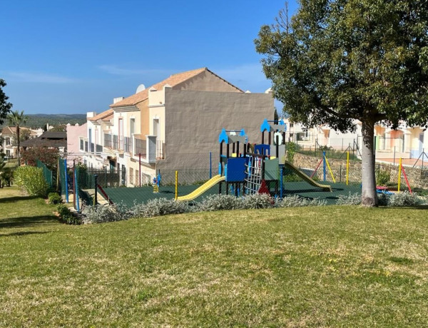 Chalet adosado en venta en  Urbanización Puente Esuri , Ayamonte photo 4