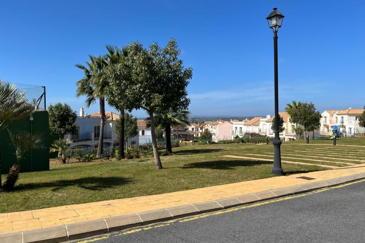Venta de chalet adosado en Urbanización Puente Esuri , Ayamonte photo 5