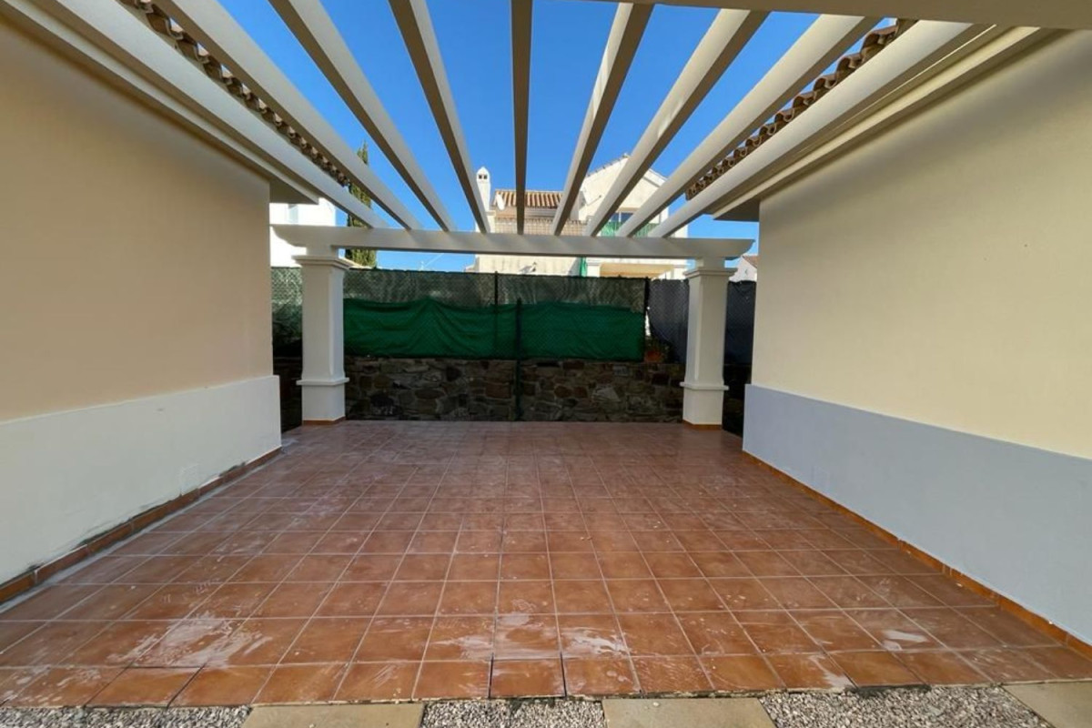 Venta de chalet adosado en Urbanización Puente Esuri , Ayamonte photo 5