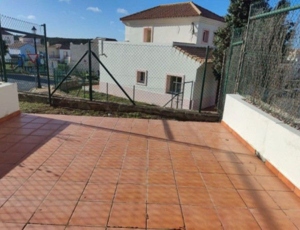 Chalet adosado en venta en  Urbanización Puente Esuri , Ayamonte photo 3