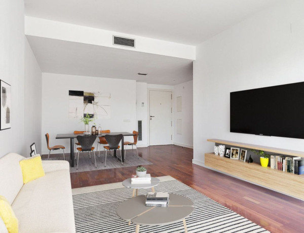 Piso en venta en  Calle de l'Horta Novella, 123, Sabadell photo 2