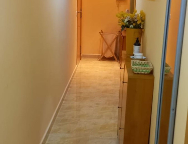 First floor for sale in  Calle La Habana, Moncófar photo 1