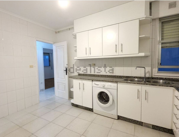 Piso en venta en  Cangas , Cangas photo 1