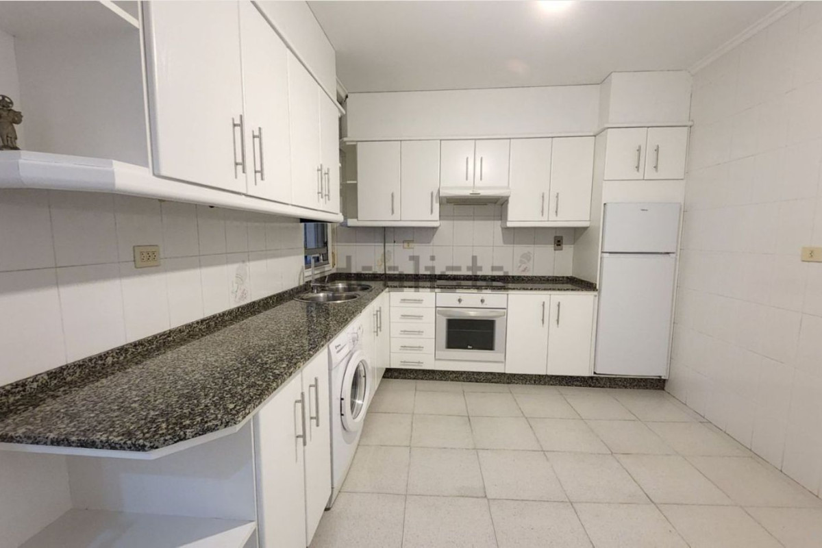 Sale of apartment in Cangas, Cangas
 photo 3