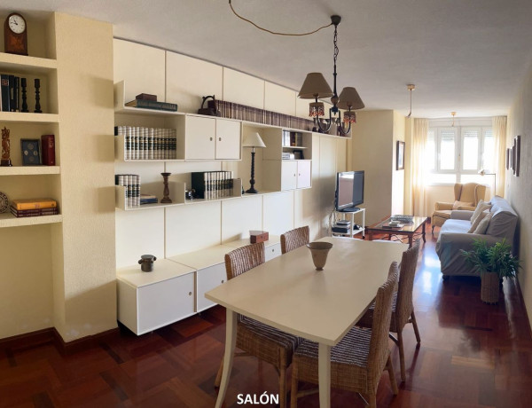 Apartment for sale in Avenida Periodista Beatriz Cienfuegos, Cádiz photo 1