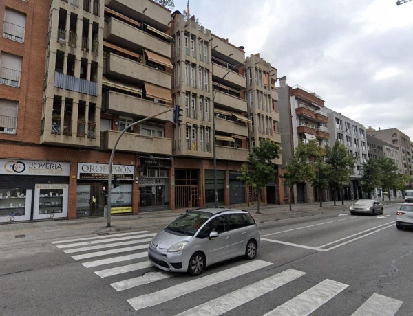 Local en venta en El Centre photo 2