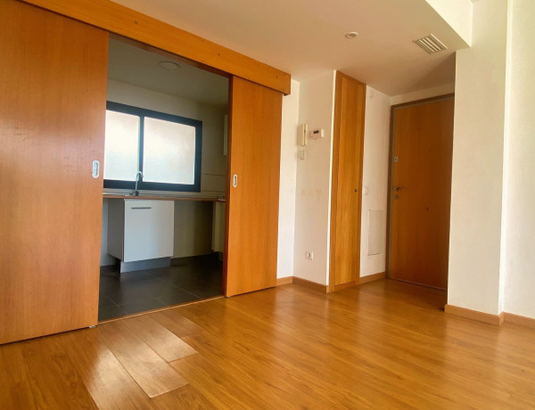 Apartment for sale in Margarita xirgu, 14, Guadalajara thumbnail 1