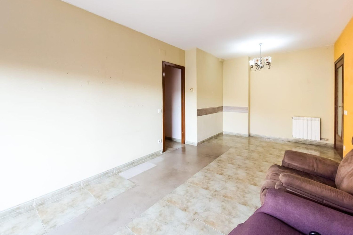 Venta de piso en Nucli Urbà, Esparreguera
photo 2