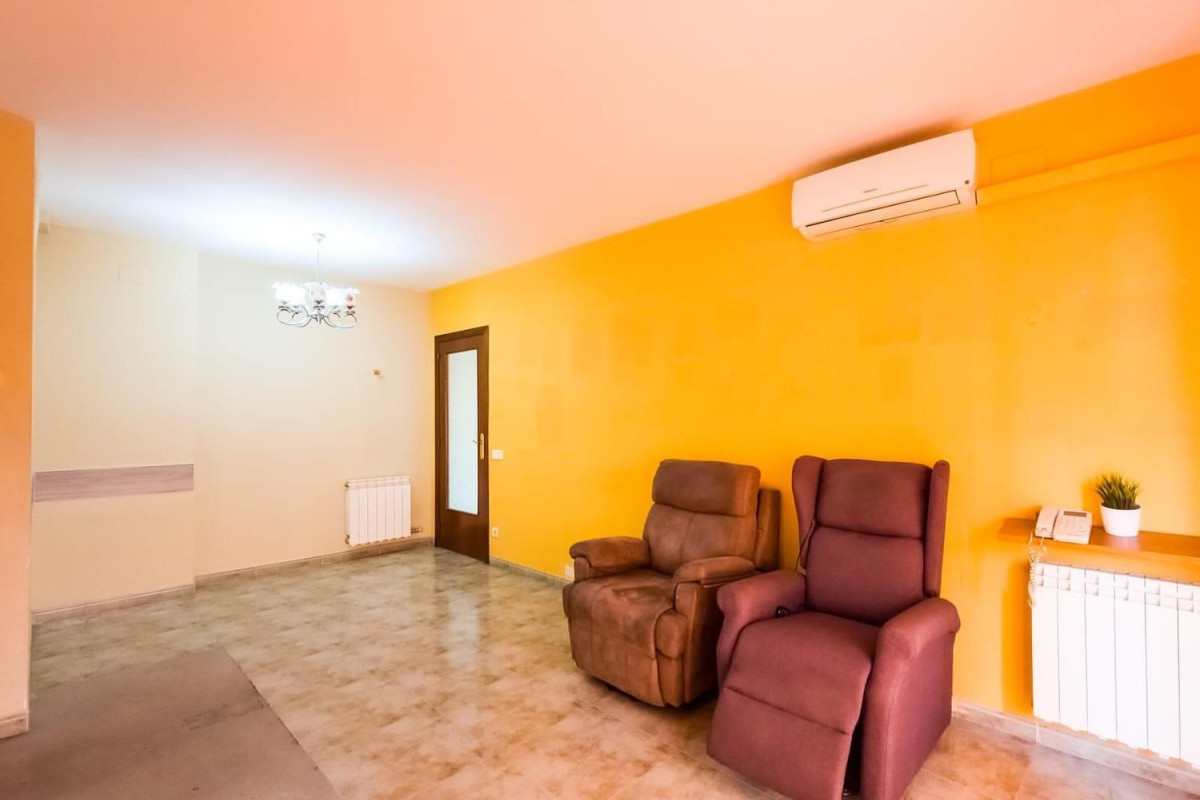 Venta de piso en Nucli Urbà, Esparreguera
photo 5
