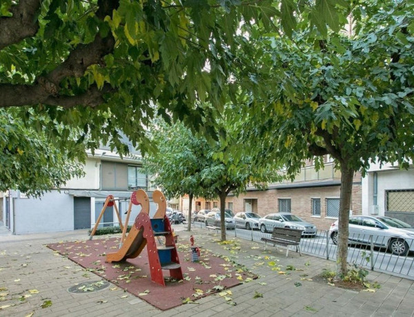 Piso en venta en  Nucli Urbà , Esparreguera photo 3