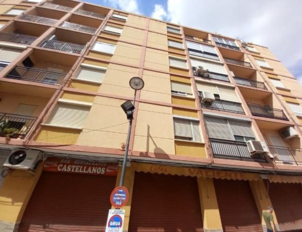 Piso en venta en , Alaquás photo 1
