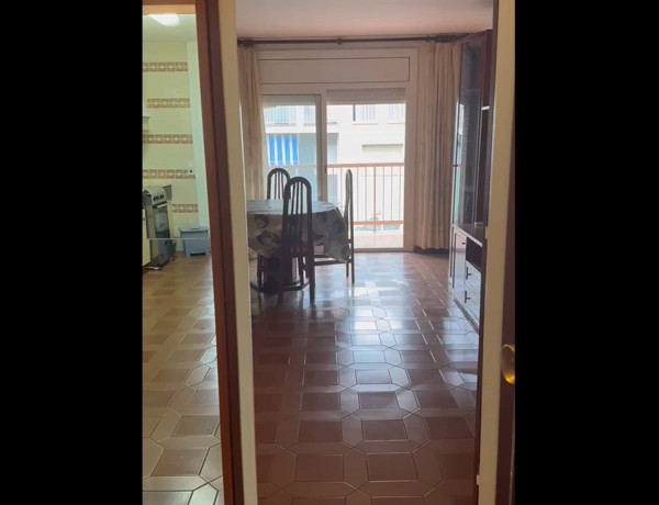Piso en venta en  elisenda de montcada, Premiá de Mar photo 1