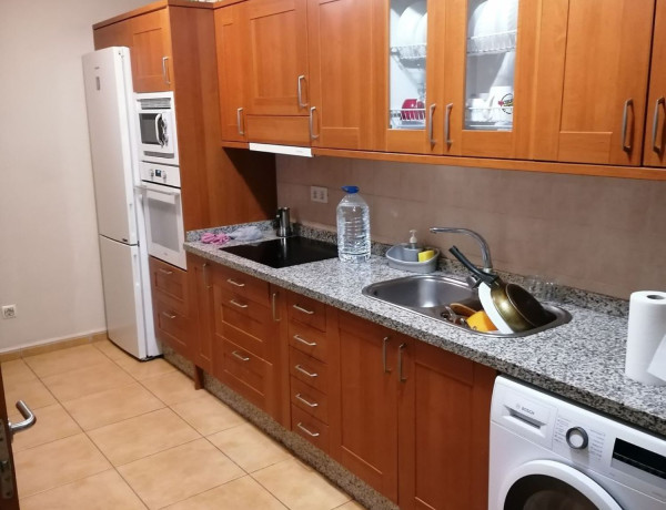 Chalet independiente en venta en  Ebro, 53, Telde photo 4