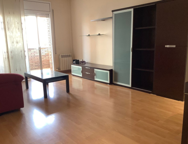 Piso en venta en  Calle del Pedraforca, Terrassa photo 1