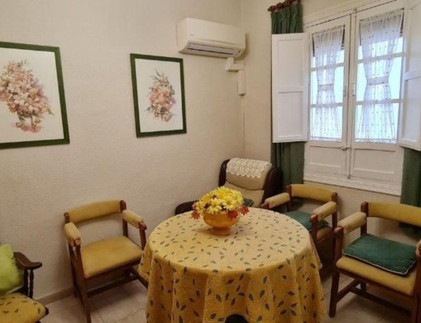 Продажа квартиры в  Ciudad Jardín , Distrito Ciudad Jardín photo 4