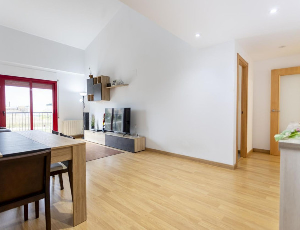 Duplex en venta en , Cassà de la Selva thumbnail 2