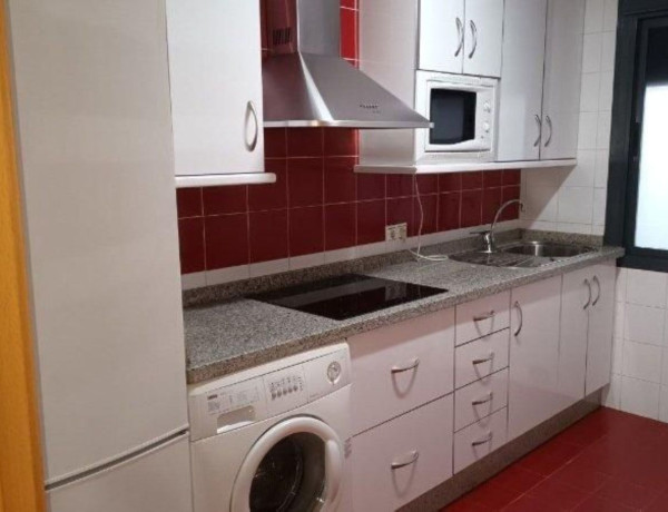Piso en venta en  Santa Rosa - Valdeolleros , Distrito Santa Rosa - Valdeolleros photo 1