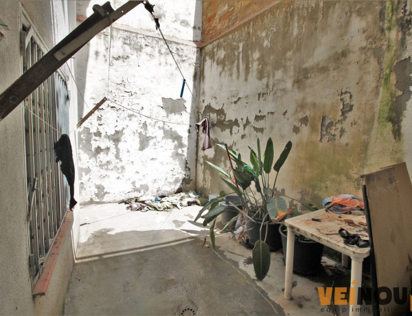 Bajo en venta en  Gravina, Hospitalet de Llobregat photo 3